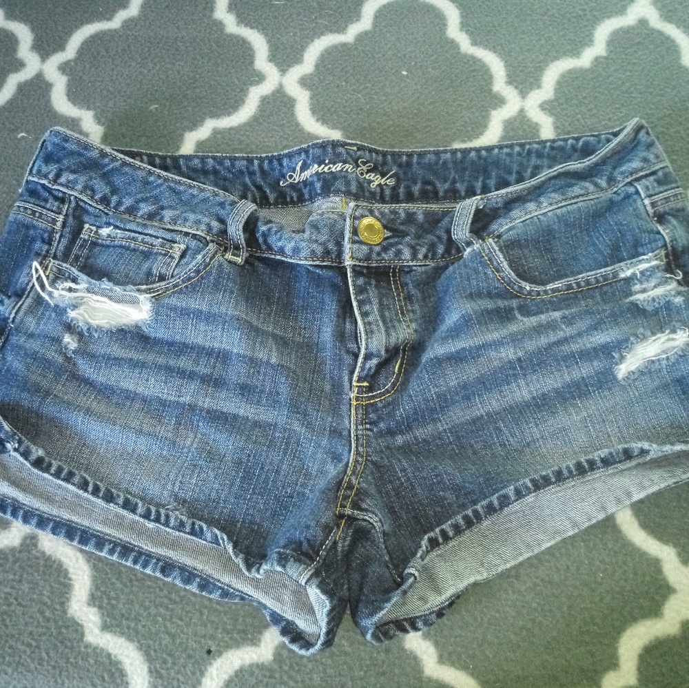 American eagle shorts sz14